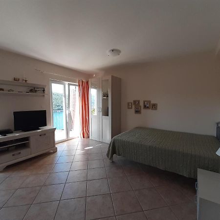 Suntime Apartment Tivat Exterior photo